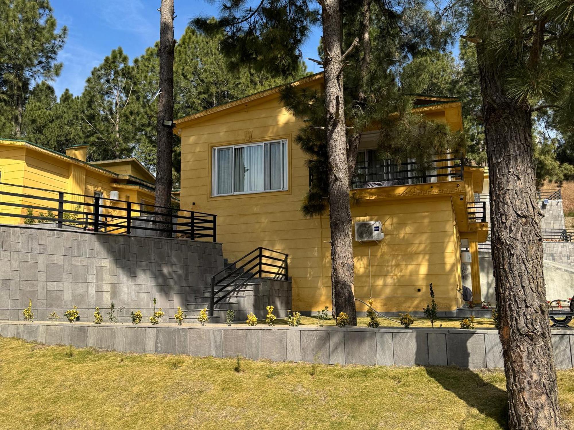 Hidden Hills Hotel & Resort Mansehra Exterior foto